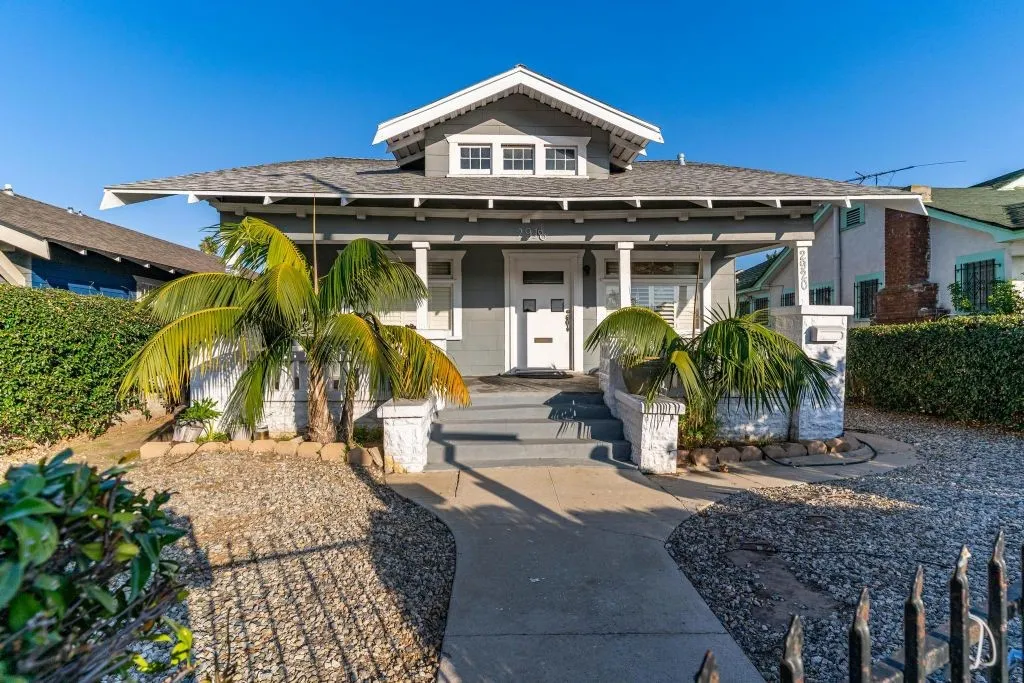 2918 4th Avenue, Los Angeles, California 90018 home-pic-0